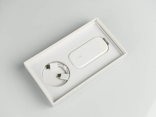 oppo 50w超闪饼干充电器体验：装在口袋里的紧急充电站 