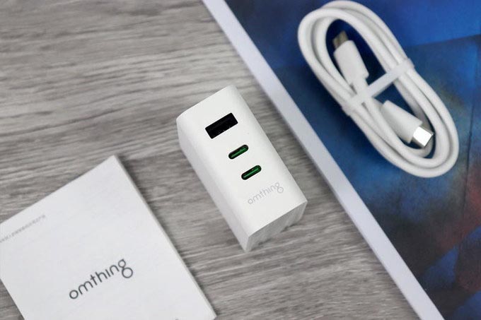 多送1根线，交个好朋友？omthing氮化镓2c1a 65w pd充电器体验