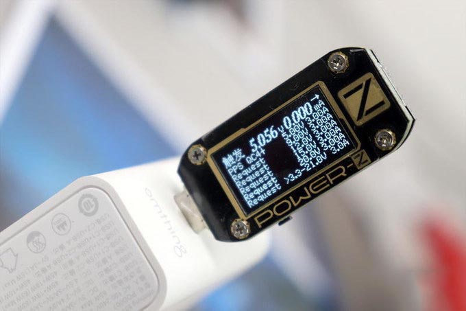 多送1根线，交个好朋友？omthing氮化镓2c1a 65w pd充电器体验