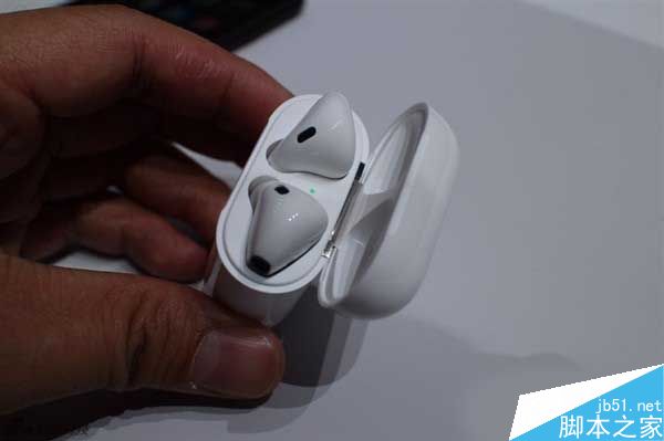 iphone7 airpods怎么样?airpods耳机卖多少钱?