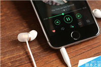 69元小米胶囊耳机开箱图赏:触感柔软佩戴舒服