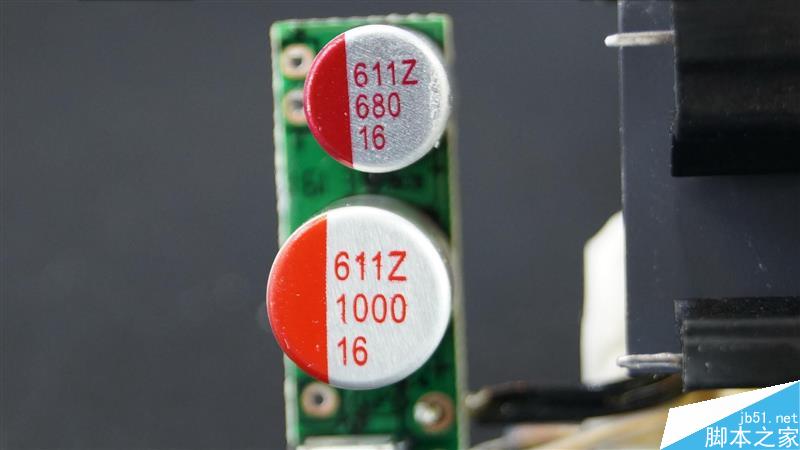 24w双协议！乐视最新快充充电器拆解、评测