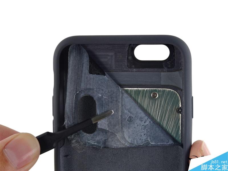 iphone 6s充电保护壳拆解：乔布斯死不瞑目！