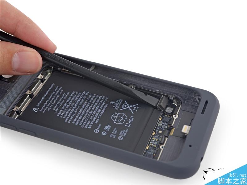 iphone 6s充电保护壳拆解：乔布斯死不瞑目！