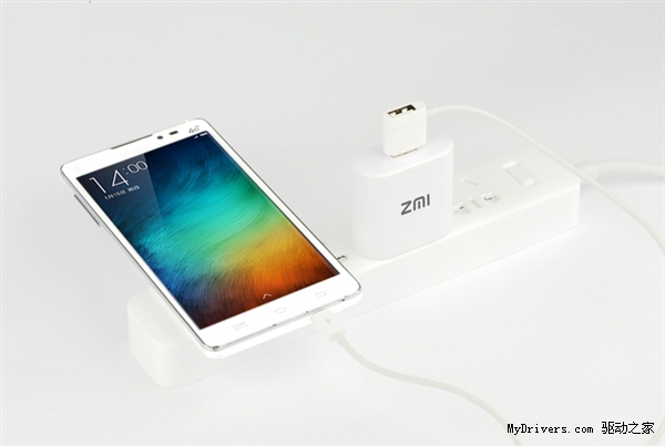 紫米快速充电器发布：最高12v/1.5a