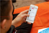 2015年款iPod Touch土豪金版上手试玩测评