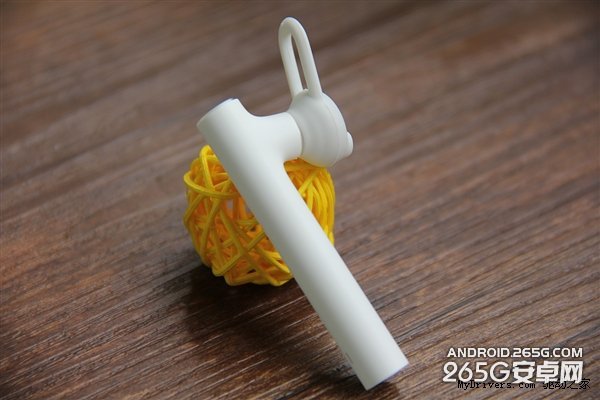 小米蓝牙耳机图赏:79元/蓝牙4.1
