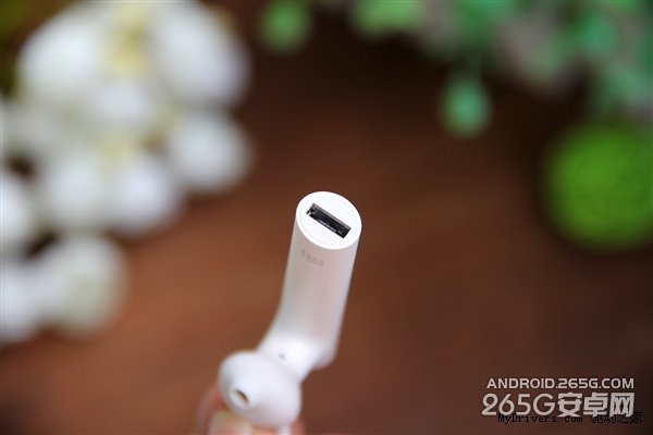 小米蓝牙耳机图赏:79元/蓝牙4.1