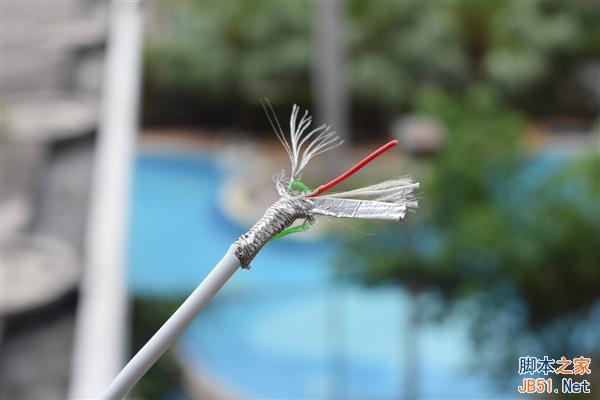 39元做工咋样？小米mfi认证苹果数据线拆解