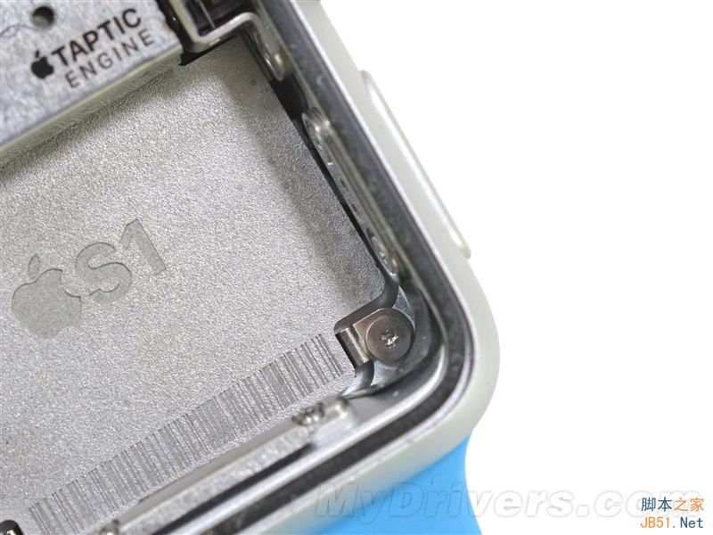 apple watch详尽拆解：电池太失望了！