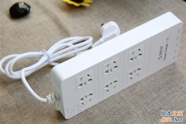 比小米还霸气 奥睿科智能5口usb插线板图赏