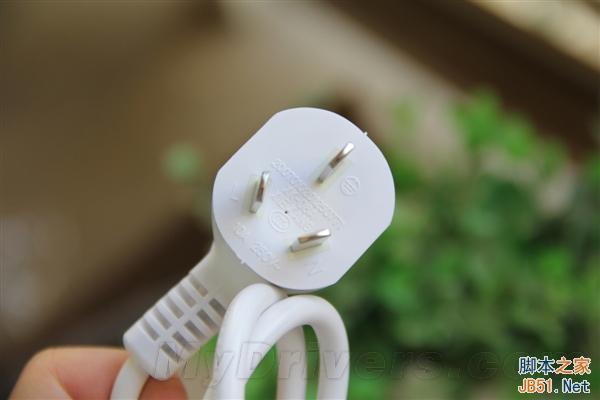 比小米还霸气 奥睿科智能5口usb插线板图赏