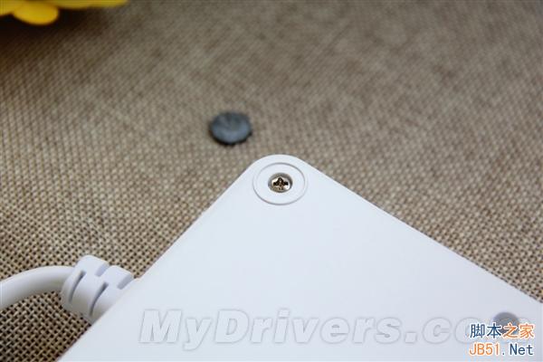 比小米还霸气 奥睿科智能5口usb插线板图赏