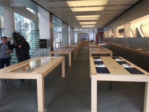apple watch今起预定，苹果表试戴现场体验