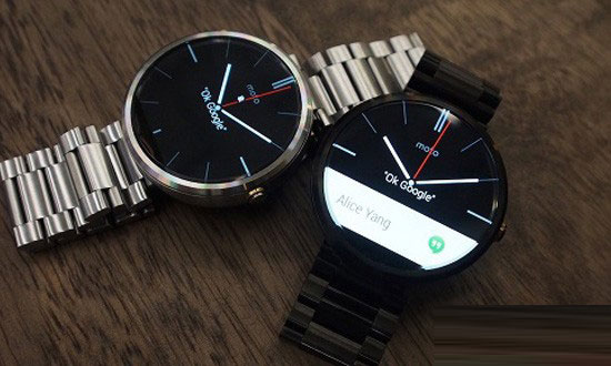 moto 360宣告售罄:开箱和上手视频也来了