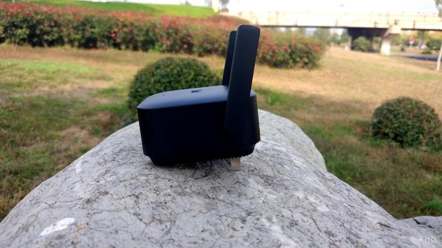 小米wifi放大器pro测评:远距离信号强才是王道
