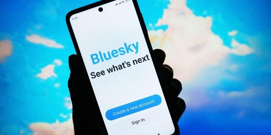 巴西封锁马斯克的x平台！去中心化社群bluesky用户数3天暴增百万