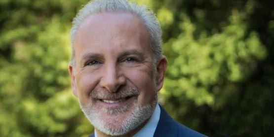 黄金大佬peter schiff：联准会应升息、而非降息！比特币不可当美国储备