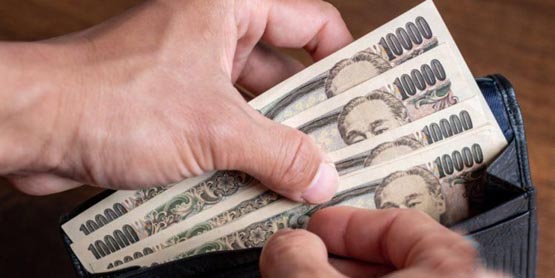比特币叩关5.8万美元！小摩：日元套利平仓仅完成50% 小心二次下跌