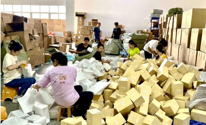 为什么千万不要做电商仓库打包员?一天打包几百份跟机器没区别